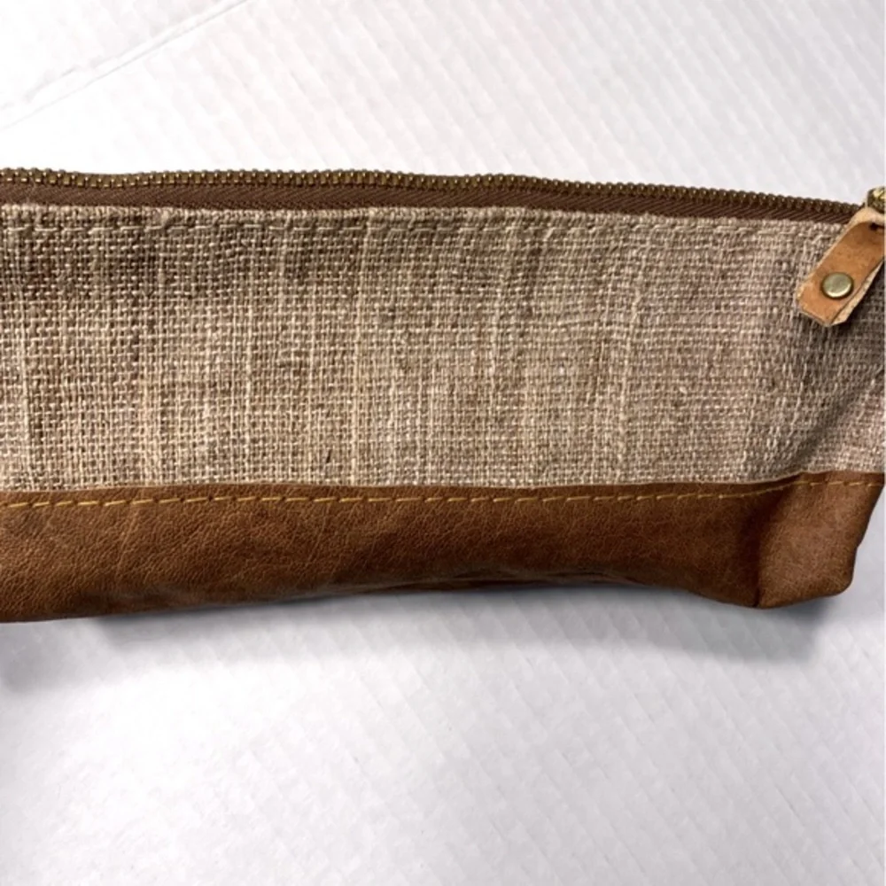 South Asia at Yale cosmetic bag with zipper